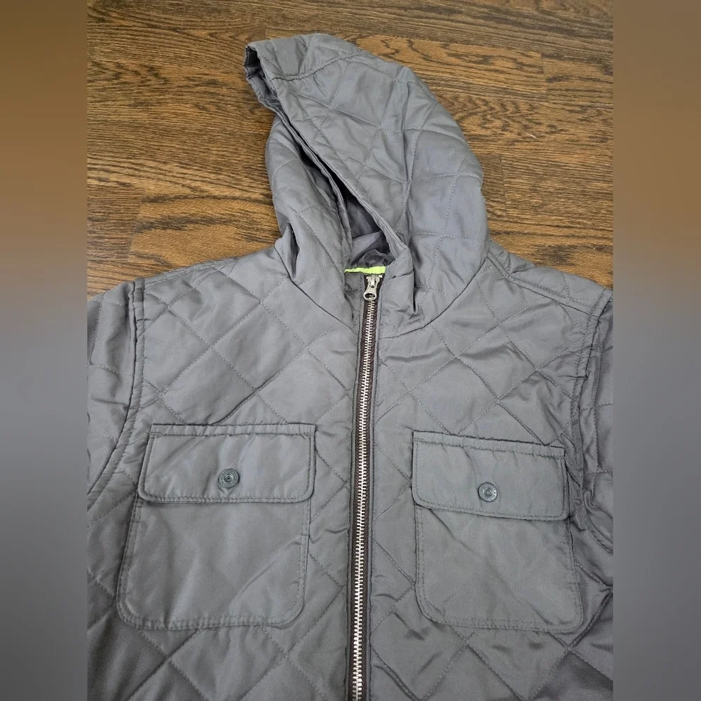 Old Navy Gray/Lime Green Quilted  Boys Jacket Sz.XL(14-16)